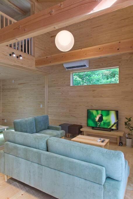 Hinoki No Ie - Cottage With Natural Hot Spring In A Cypress Bathtub Shika Exteriér fotografie
